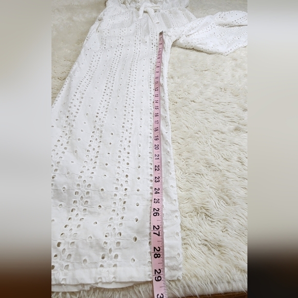 Urban Outfitters Magnolia Eyelet Ruffle Jumpsuit Size Medium White OB974249 - Picture 12 of 15